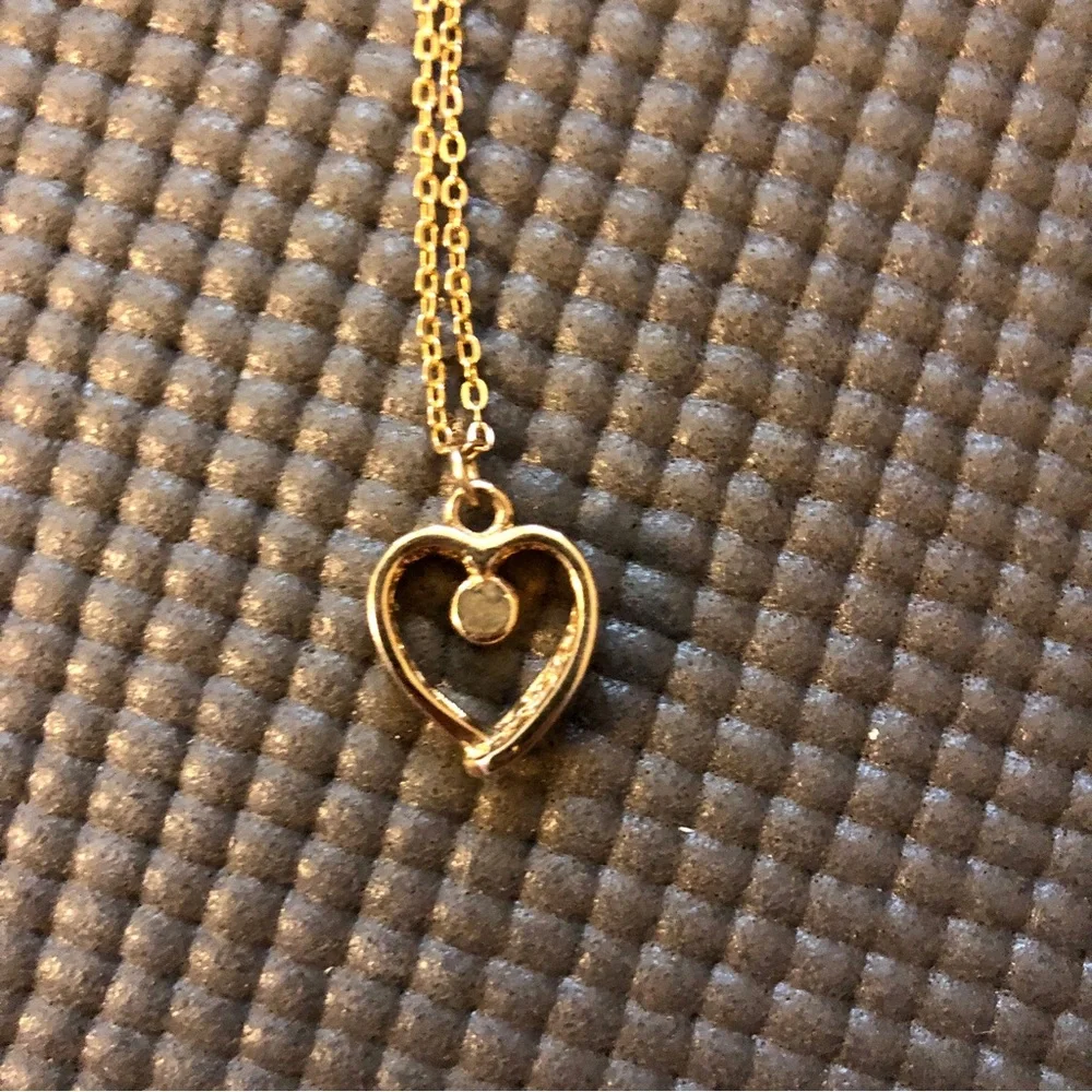 Vintage ‘90s Gold Tone July Birthstone Heart Pendant Necklace and Bracelet Set - Picture 5 of 8